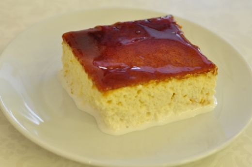 Arnavut Trileçe Tatlısı Tarifi ve Malzemeleri