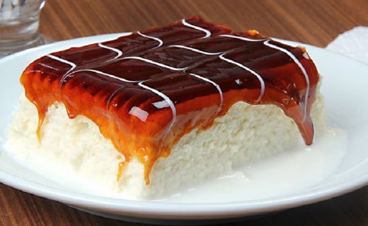 Trileçe Karamel Sosu Tarifi ve Malzemeleri